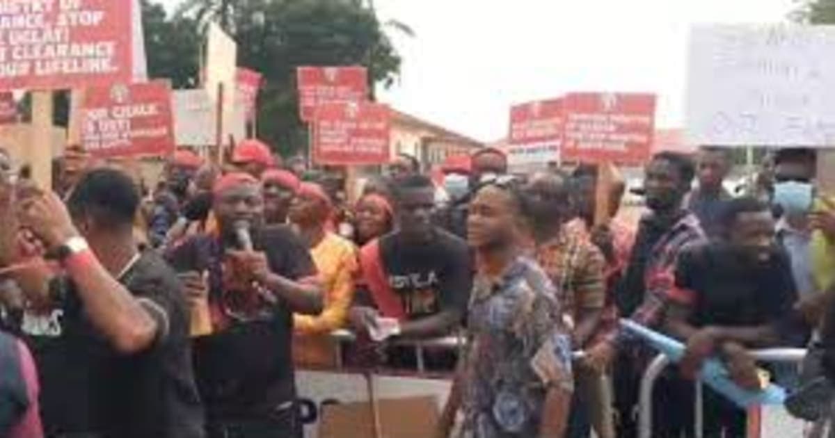 GES Bans Teachers From Picketing Over Unpaid Arrears
