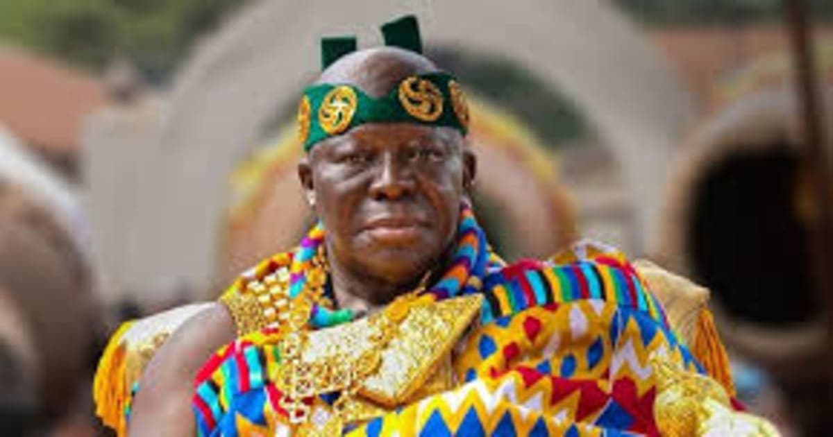 Power is transient, Stay away from Chieftancy issues. - Otumfoɔ warns Mahama’s Ministers