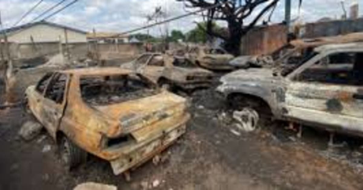 Fire destroys over 100 motorcycles, 10 cars, 15 shops at Mempeasem