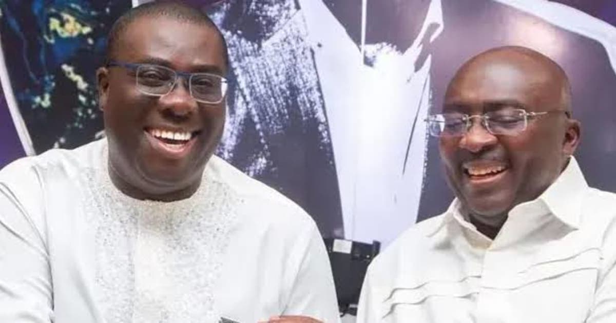 Saamy Awuku, Dr. Bawumia