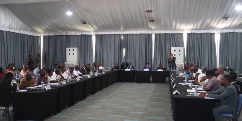 EC re-exhibits Voters Register